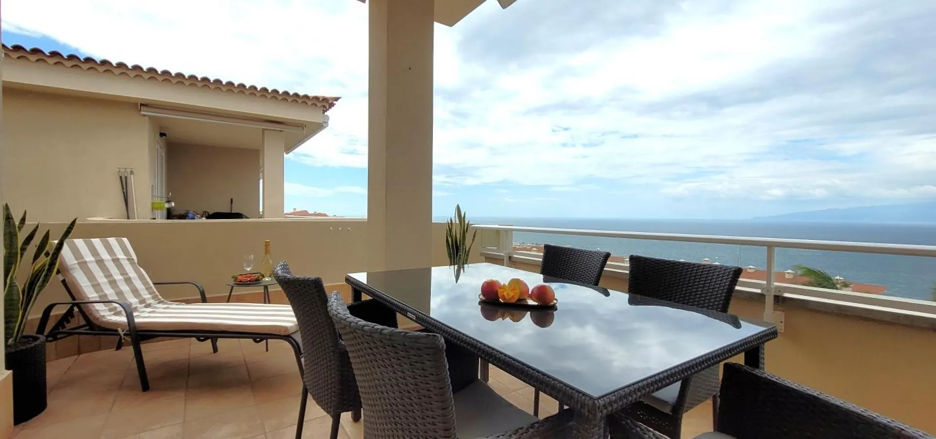 Luna - Ac, 2 Pools, Panoramic Ocean, Private Garage, Fibre Net Puerto de Santiago  Διαμέρισμα