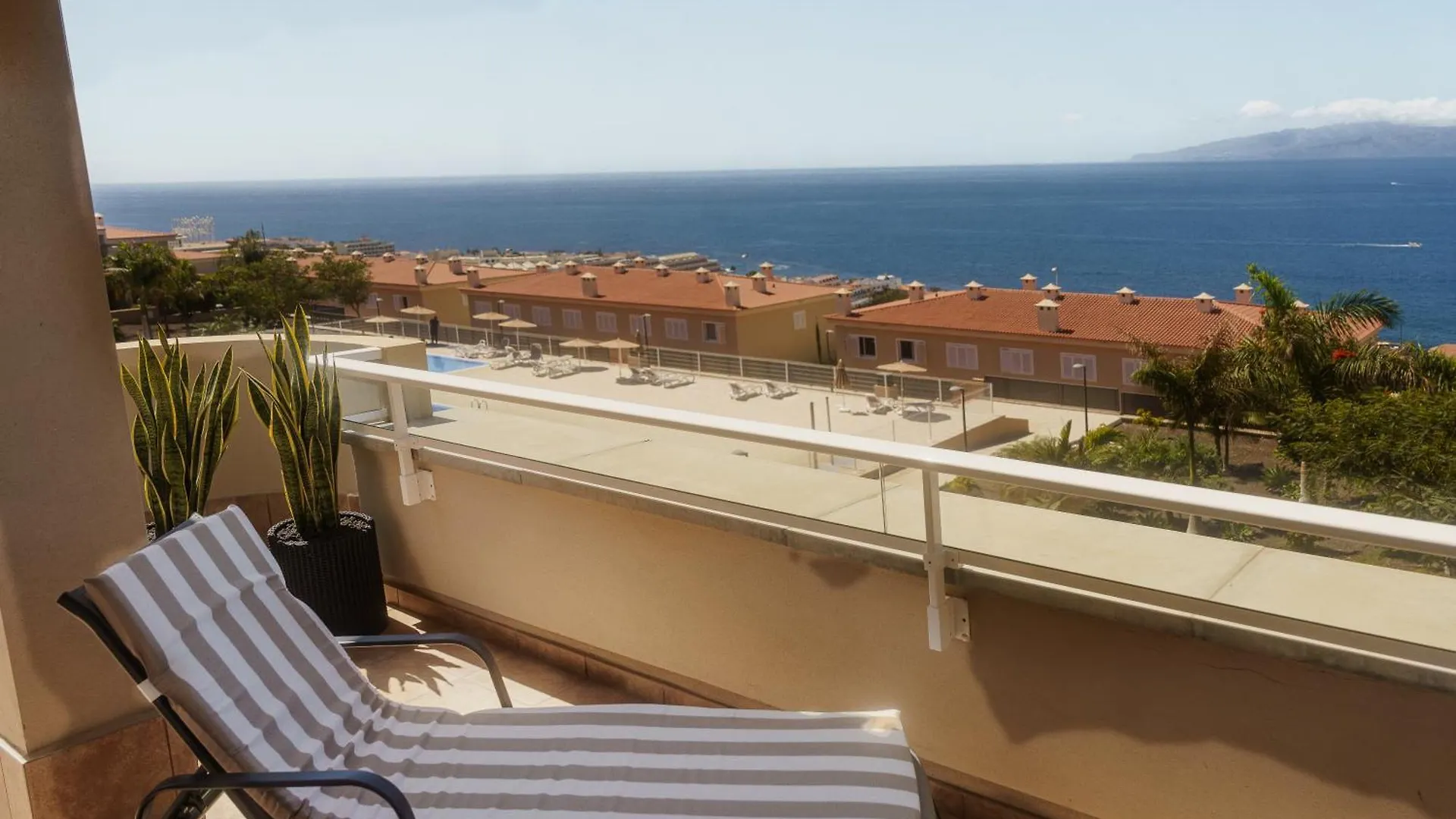 Luna - Ac, 2 Pools, Panoramic Ocean, Private Garage, Fibre Net Puerto de Santiago  0*, Puerto de Santiago (Tenerife)