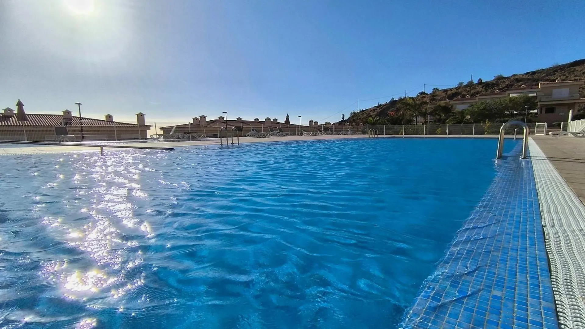 Luna - Ac, 2 Pools, Panoramic Ocean, Private Garage, Fibre Net Puerto de Santiago  Apartment Puerto de Santiago (Tenerife)